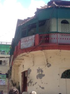 Hupeinese Association above, Sea Voi Yune Leong Futh Church below © Douglas de Toledo Piza 